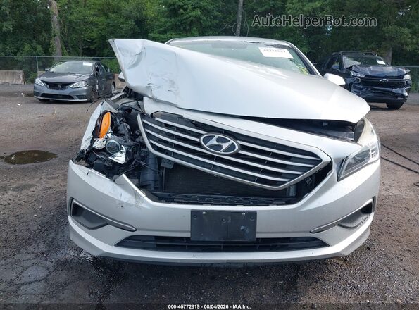 5NPE24AF6HH520356 2017 HYUNDAI SONATA Silver ხელსაწყოთა პანელის ხედი