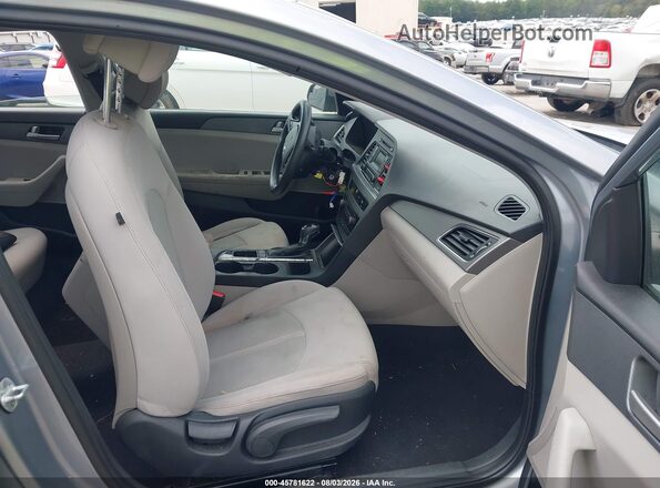 5NPE24AF6HH552272 2017 HYUNDAI SONATA Silver Սալոնի դիմացի տեսք