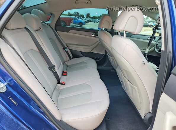 5NPE24AF6HH567922 2017 HYUNDAI SONATA Blue Հետևի նստատեղերի տեսք