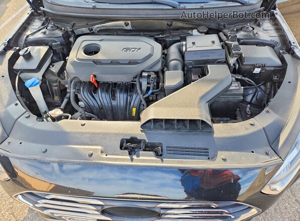 5NPE24AF6JH633052 2018 HYUNDAI SONATA Black Widok wnętrza z tyłu