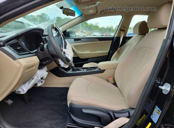 5NPE24AF6KH795264 2019 HYUNDAI SONATA Black Front interior view