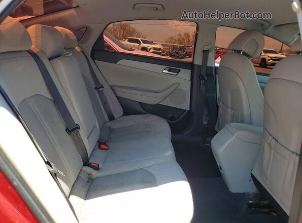 5NPE24AF7GH275808 2016 HYUNDAI SONATA Maroon Հետևի նստատեղերի տեսք