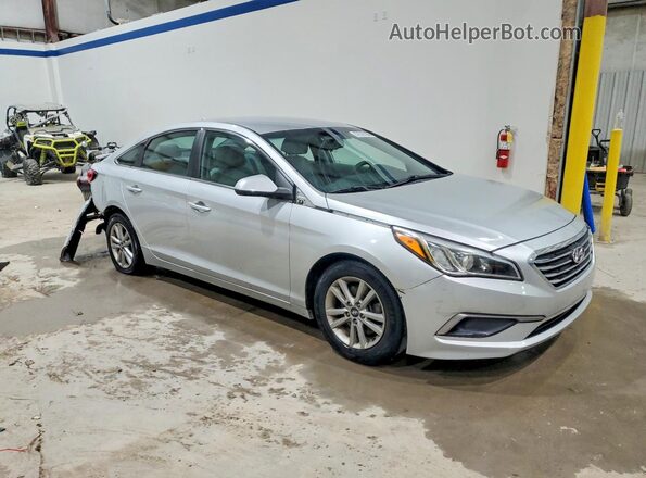 5NPE24AF7HH462967 2017 HYUNDAI SONATA Silver Delantero derecho