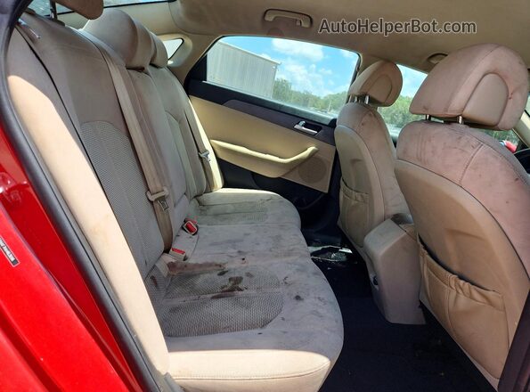 5NPE24AF7HH463696 2017 HYUNDAI SONATA Red უკანა სავარძლების ხედი