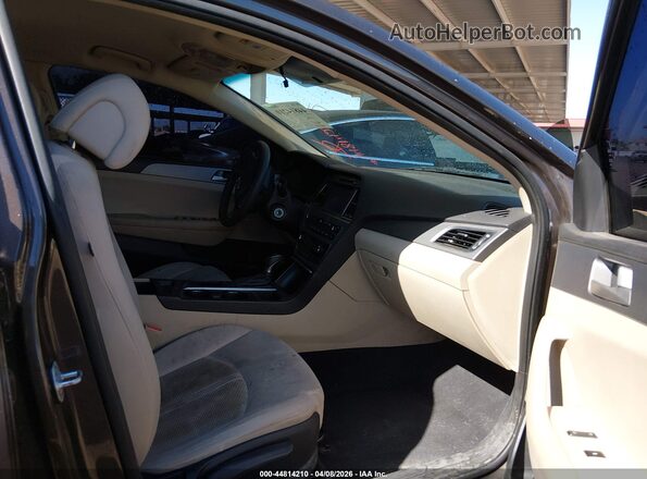 5NPE24AF7HH471085 2017 HYUNDAI SONATA Gray Սալոնի դիմացի տեսք