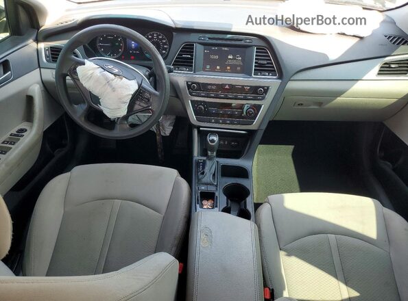 5NPE24AF7HH539353 2017 HYUNDAI SONATA Black Dashboard view
