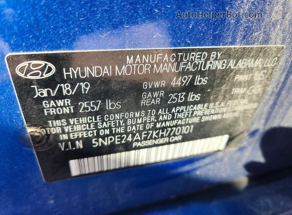 5NPE24AF7KH770101 2019 HYUNDAI SONATA Blue Widok komory silnika