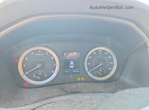 5NPE24AF7KH770101 2019 HYUNDAI SONATA Blue Widok zestawu wskaźników