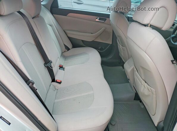 5NPE24AF8GH304135 2016 HYUNDAI SONATA Silver 