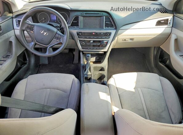 5NPE24AF8GH306984 2016 HYUNDAI SONATA White Vista del salpicadero