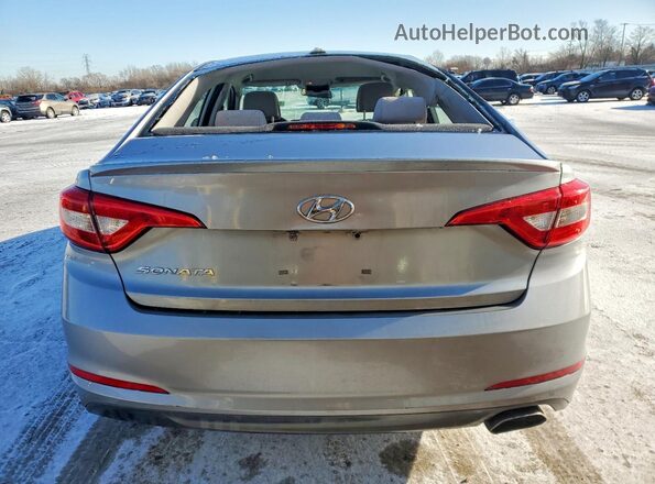 5NPE24AF8GH412710 2016 HYUNDAI SONATA Silver Widok z tyłu