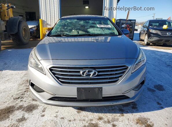 5NPE24AF8GH412710 2016 HYUNDAI SONATA Silver Widok z przodu