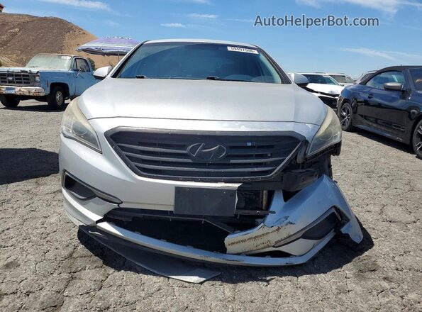 5NPE24AF8HH542133 2017 HYUNDAI SONATA Silver Vista frontal