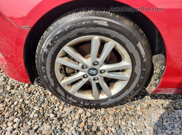 5NPE24AF8HH563239 2017 HYUNDAI SONATA Red Widok wnętrza 360 stopni