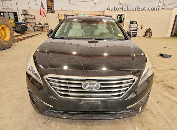 5NPE24AF8HH589274 2017 HYUNDAI SONATA Black Widok z przodu