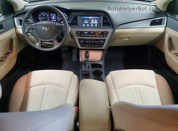 5NPE24AF8HH594832 2017 HYUNDAI SONATA Синий Вид панели приборов