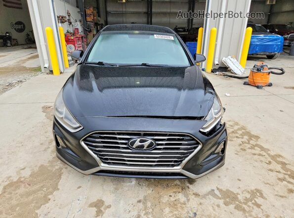 5NPE24AF8JH605088 2018 HYUNDAI SONATA Black Front view
