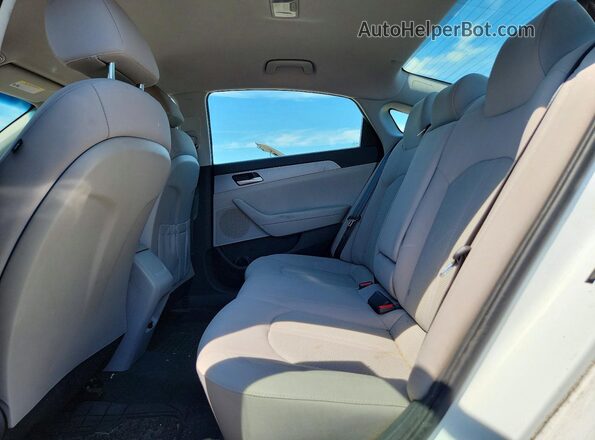 5NPE24AF8KH743683 2019 HYUNDAI SONATA White უკანა სავარძლების ხედი