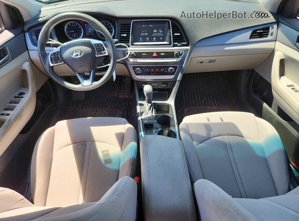5NPE24AF8KH743683 2019 HYUNDAI SONATA White წინა პანელის ხედი