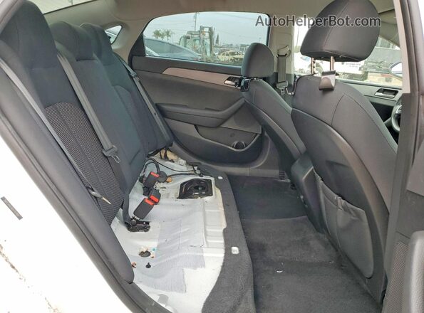 5NPE24AF8KH747992 2019 HYUNDAI SONATA White Հետևի նստատեղերի տեսք
