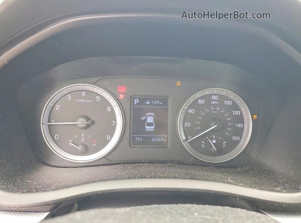 5NPE24AF8KH797470 2019 HYUNDAI SONATA White Widok zestawu wskaźników