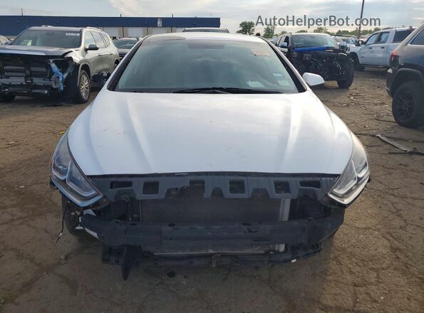5NPE24AF8KH798621 2019 HYUNDAI SONATA Белый Вид спереди