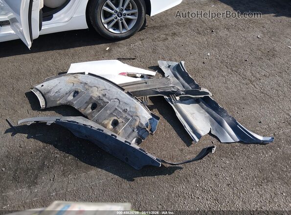 5NPE24AF9GH260209 2016 HYUNDAI SONATA White Dashboard view