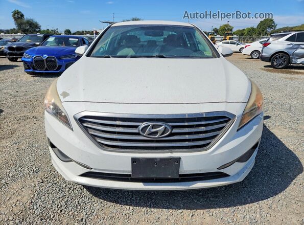 5NPE24AF9GH314754 2016 HYUNDAI SONATA White Vista de los asientos traseros