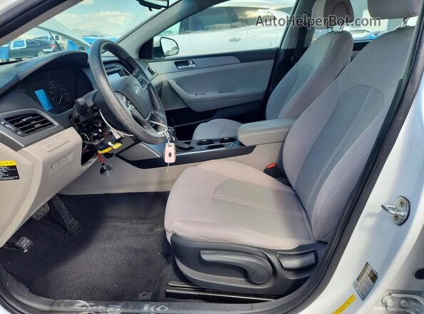 5NPE24AF9GH322692 2016 HYUNDAI SONATA White Vista interior delantera