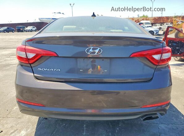 5NPE24AF9GH366045 2016 HYUNDAI SONATA Tan Вид ззаду