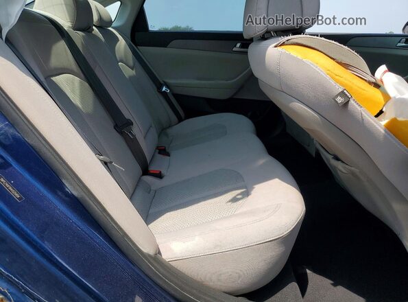 5NPE24AF9HH525454 2017 HYUNDAI SONATA Blue Հետևի նստատեղերի տեսք