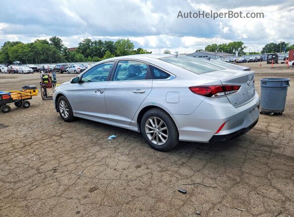 5NPE24AF9JH672461 2018 HYUNDAI SONATA Gray Trasero izquierdo