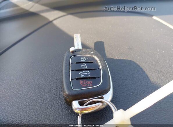 5NPE24AF9KH741487 2019 HYUNDAI SONATA Черный Вид панели приборов