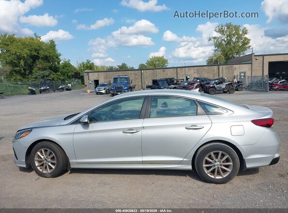 5NPE24AF9KH798370 2019 HYUNDAI SONATA Silver 360 interior view