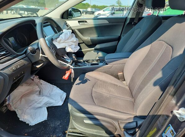 5NPE24AF9KH811828 2019 HYUNDAI SONATA Gray Вид салону спереду