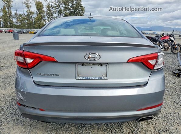 5NPE24AFXGH341705 2016 HYUNDAI SONATA Silver Вид задньої частини салону