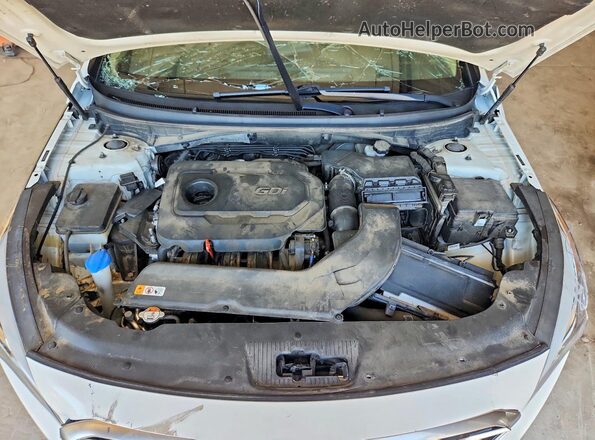 5NPE24AFXHH482162 2017 HYUNDAI SONATA White Rear interior view