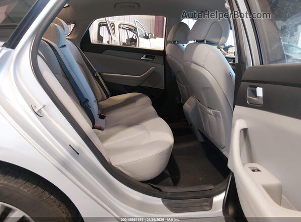 5NPE24AFXHH485496 2017 HYUNDAI SONATA Silver VIN კოდის სტიკერის ხედი