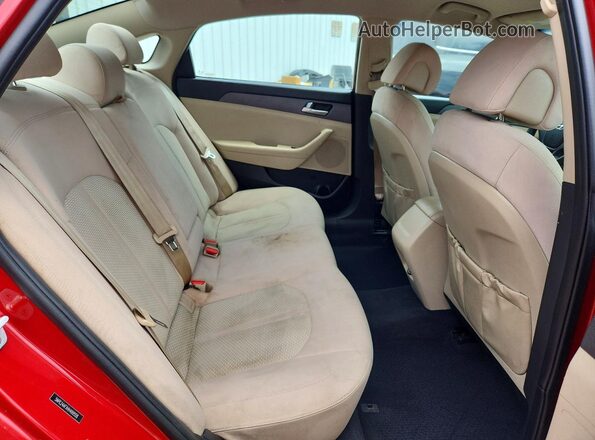 5NPE24AFXHH499558 2017 HYUNDAI SONATA Red Вид задніх сидінь