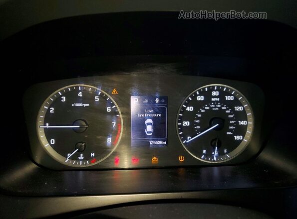 5NPE24AFXHH514530 2017 HYUNDAI SONATA Silver Widok zestawu wskaźników