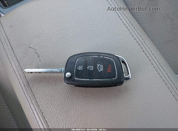 5NPE24AFXHH553957 2017 HYUNDAI SONATA Light Blue Առջևի վահանակի տեսք