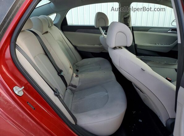 5NPE24AFXHH563033 2017 HYUNDAI SONATA Red Вид задніх сидінь