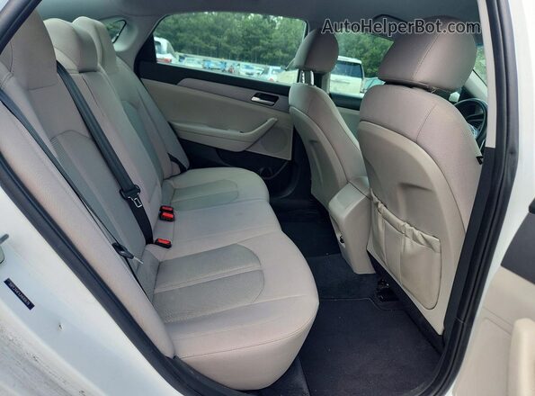 5NPE24AFXJH680679 2018 HYUNDAI SONATA White Vista de los asientos traseros