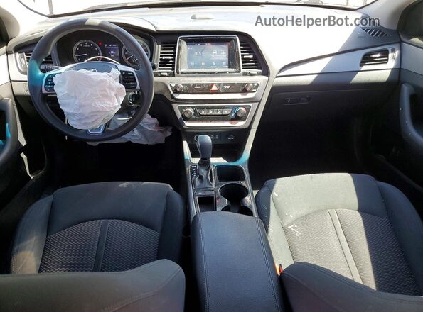 5NPE24AFXJH716791 2018 HYUNDAI SONATA Gray Առջևի վահանակի տեսք