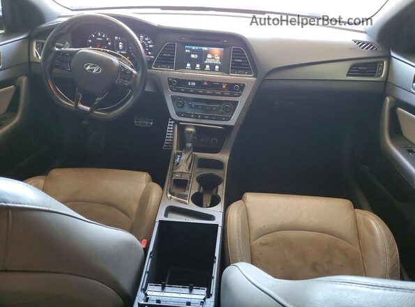 5NPE34AB2HH441809 2017 HYUNDAI SONATA Красный Вид панели приборов