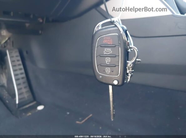 5NPE34AB2HH549802 2017 HYUNDAI SONATA White Dashboard view