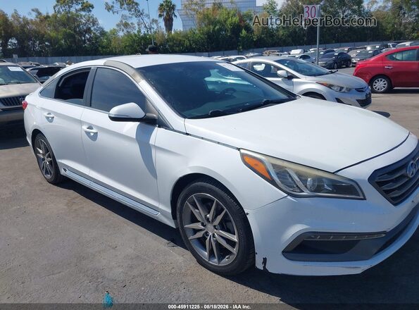 5NPE34AB2HH549802 2017 HYUNDAI SONATA White Front view