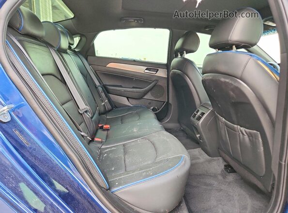 5NPE34AB2JH723017 2018 HYUNDAI SONATA Синий Вид задних сидений