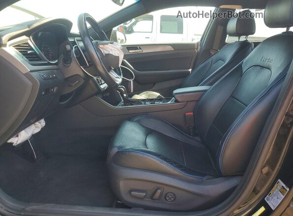 5NPE34AB2KH742488 2019 HYUNDAI SONATA Black Front interior view