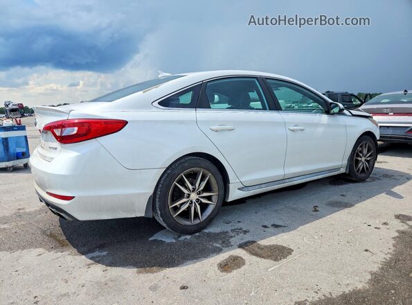 5NPE34AB8HH459571 2017 HYUNDAI SONATA White Հետևի աջ